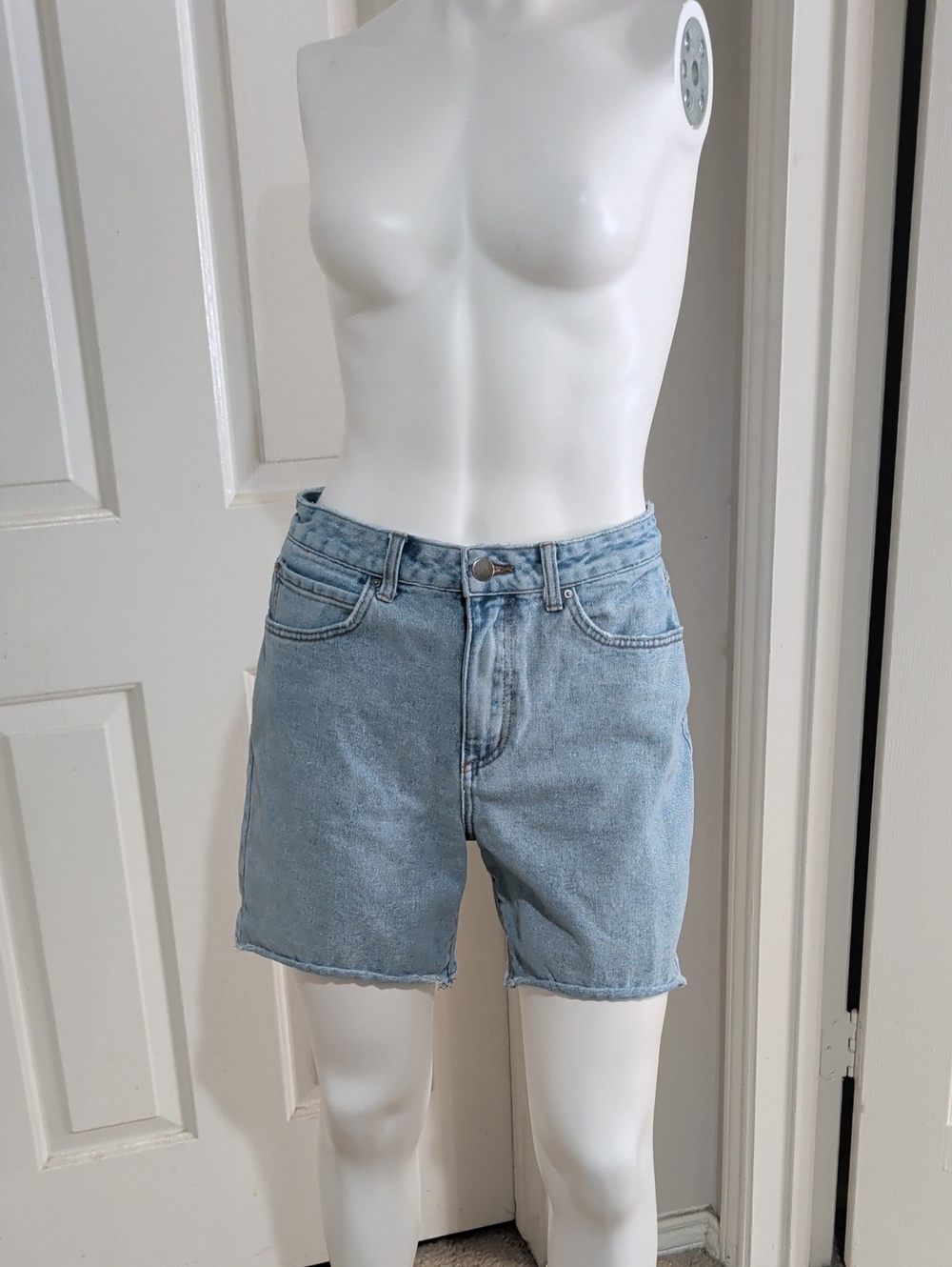 Billabong Light Blue High-Rise Denim Shorts Women's 28 US
